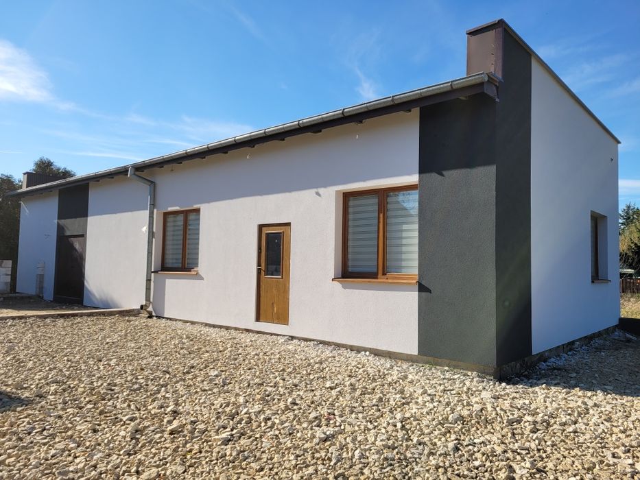 Lokal usługowy, kilka pomieszczeń do własnej adaptacji