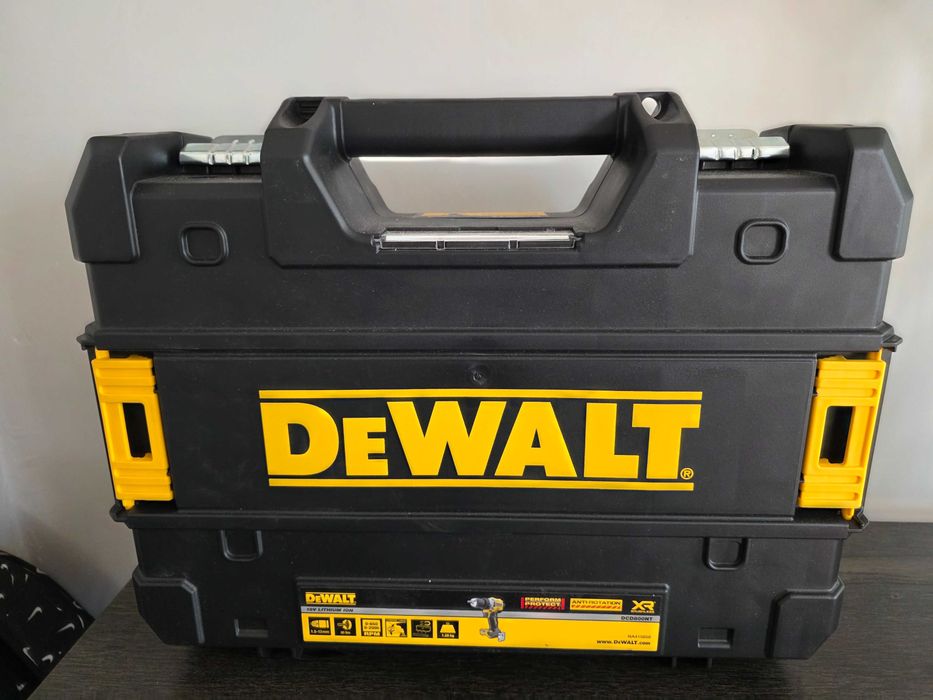 DeWALT Skrzynka Narzedziowa TSTAK WKRĘTARKA DCD800