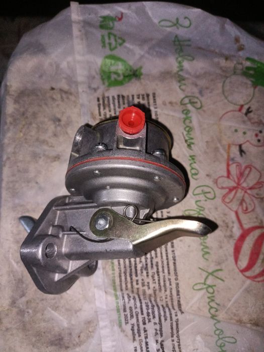 Топливний насос газель