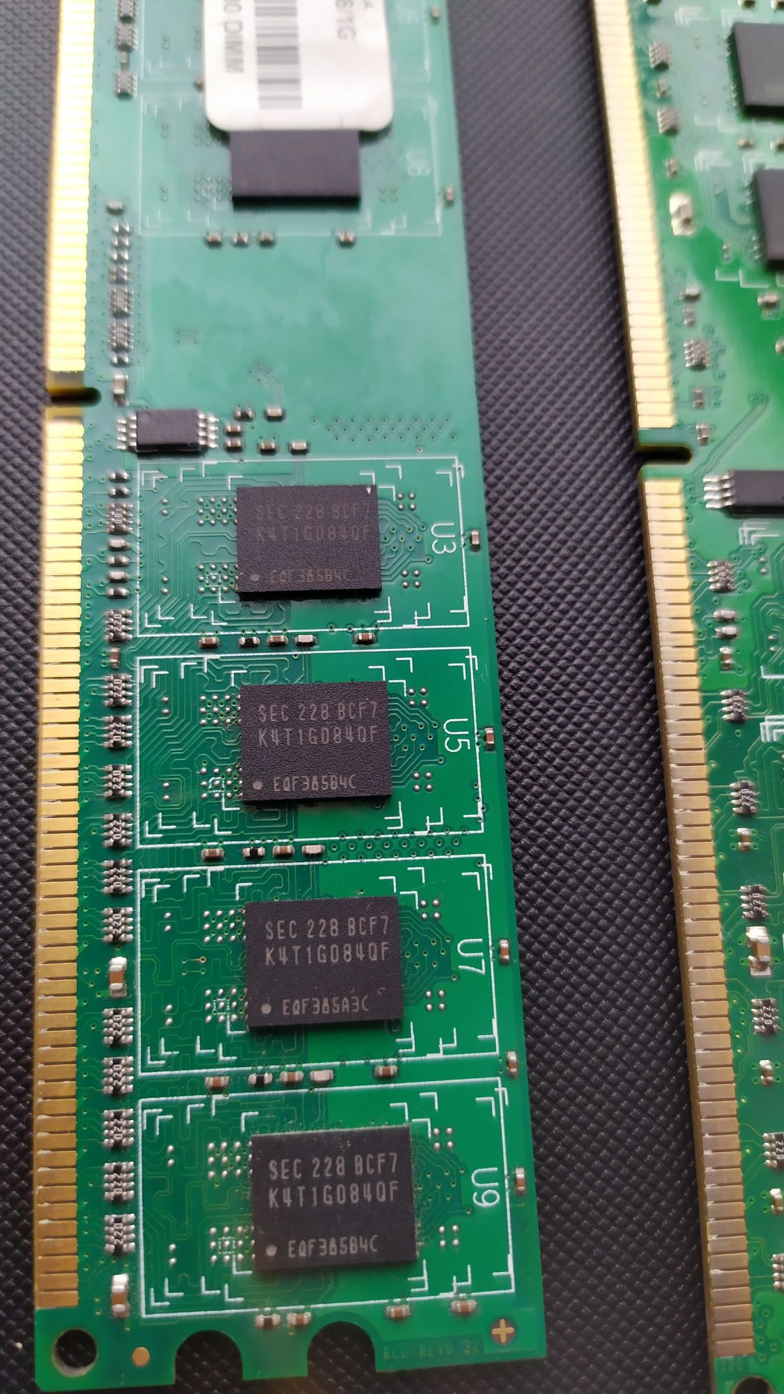 Оперативная память GR800D264L6/1G DDR2, 1GB PC2-6400DIMM ,E20101A 1×2G