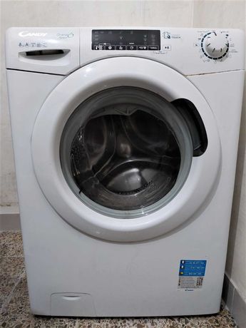 Máquina de Lavar Roupa Semi-nova :: Candy Smart Touch 8kg