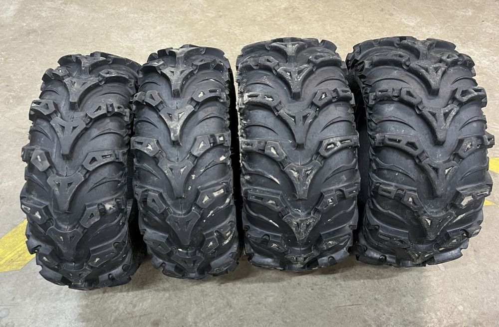 Продам шини для квадроцикла 26х9х12 і 26х11х12