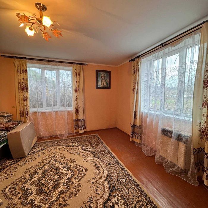 Продається доглянутий будинок у с.Антонівка, 25км до Франківська