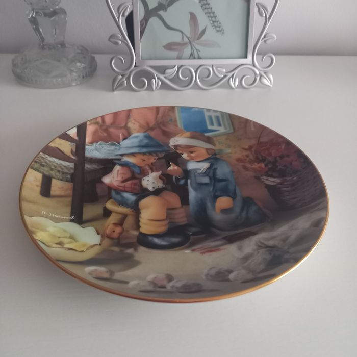 Rarytas talerz Hummel Plate Collection porcelanowy dzieci talerzyk