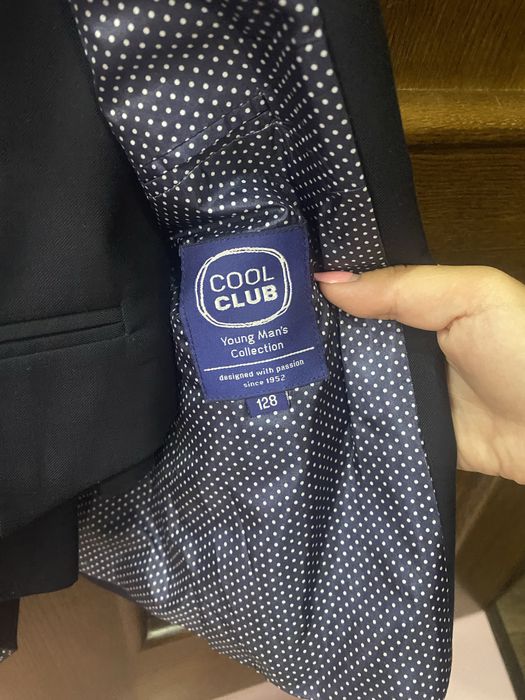 Костюм шкільний