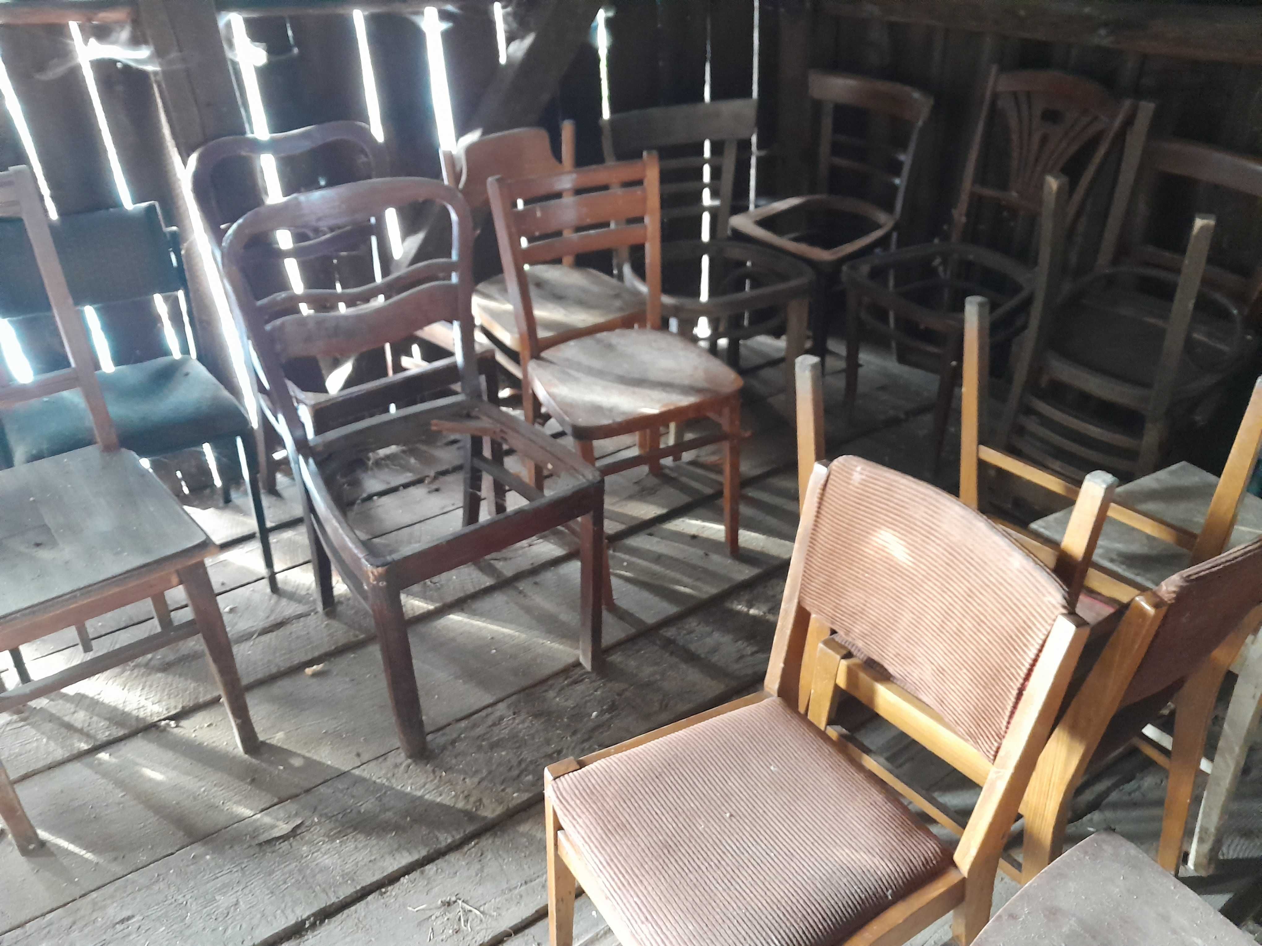 Wyprzedaż stare krzesła krzesło zabytek retro vintage PRL
