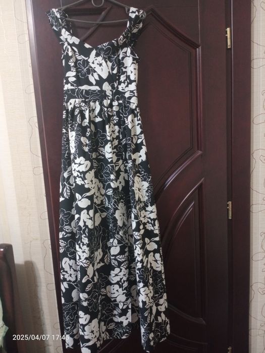 Плаття елегантне