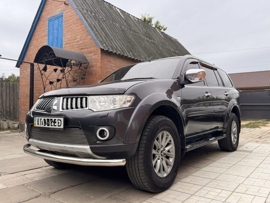Продам Mitsubishi Pajero Sport 2011