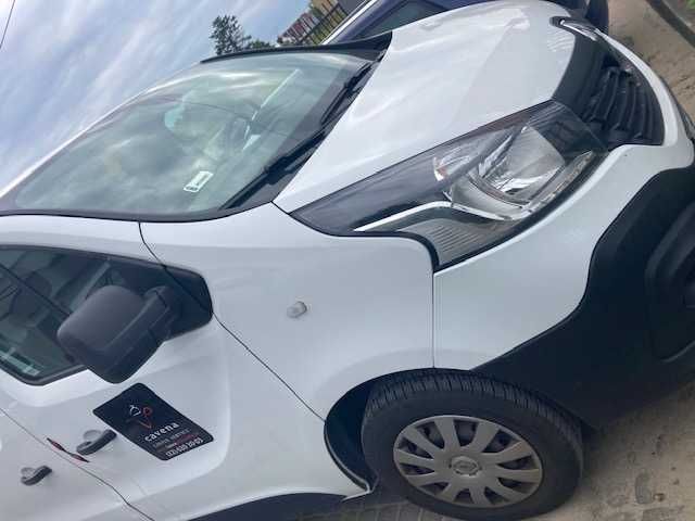 Renault Trafic, long, salon polska, mały przebieg 98 tyś km.