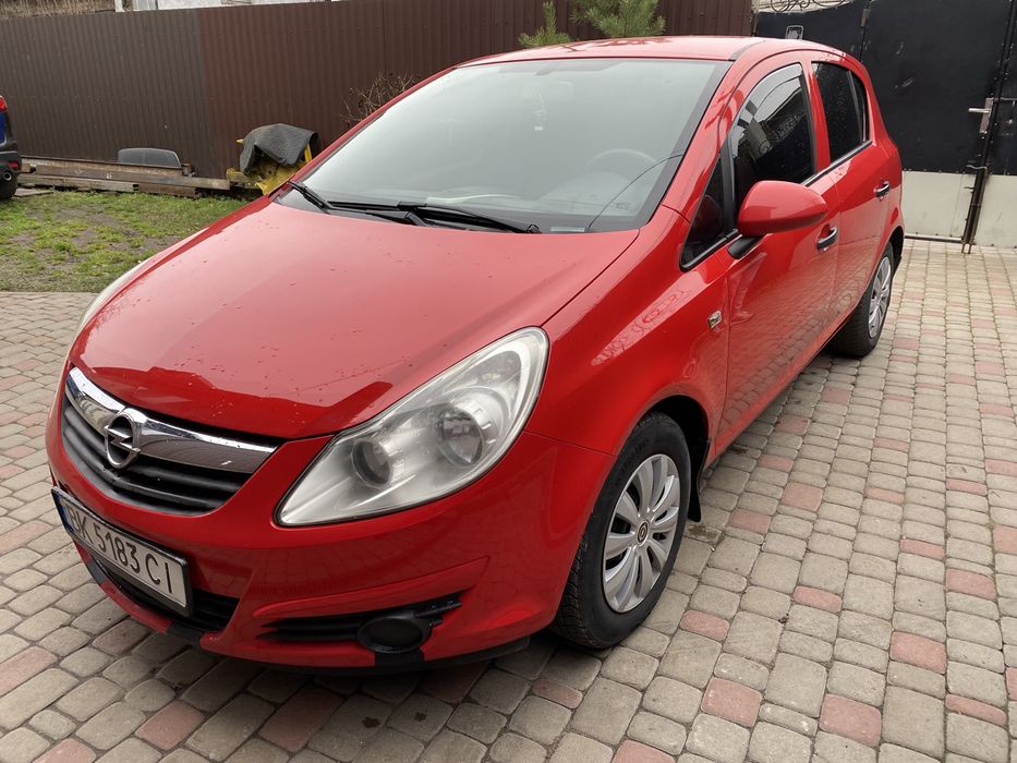 Opel corsa D  corsa d стан ідеальний нефарбована компактне авто