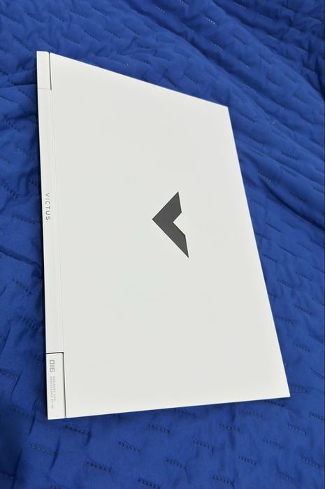 PC | Computador Portatil Branco, c/caixa, VICTUS By HP16.1’’ | RTX3060