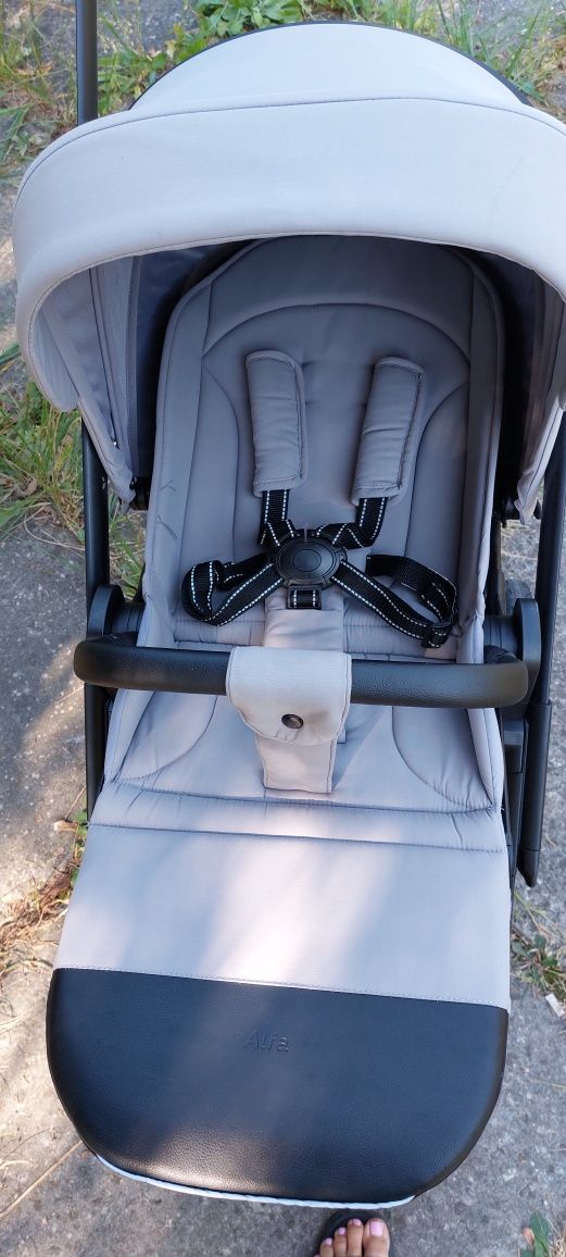Коляска прогулочна Carrello Alfa