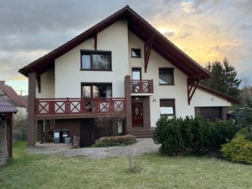 Dom nad jeziorem w miejscowości Jeziorna wynajem do 12 osób