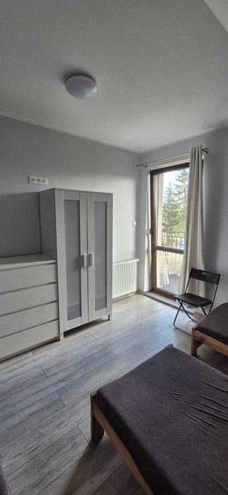 Pokoje dla pracowników – Komorów / Granica k. Pruszkowa- góra domu