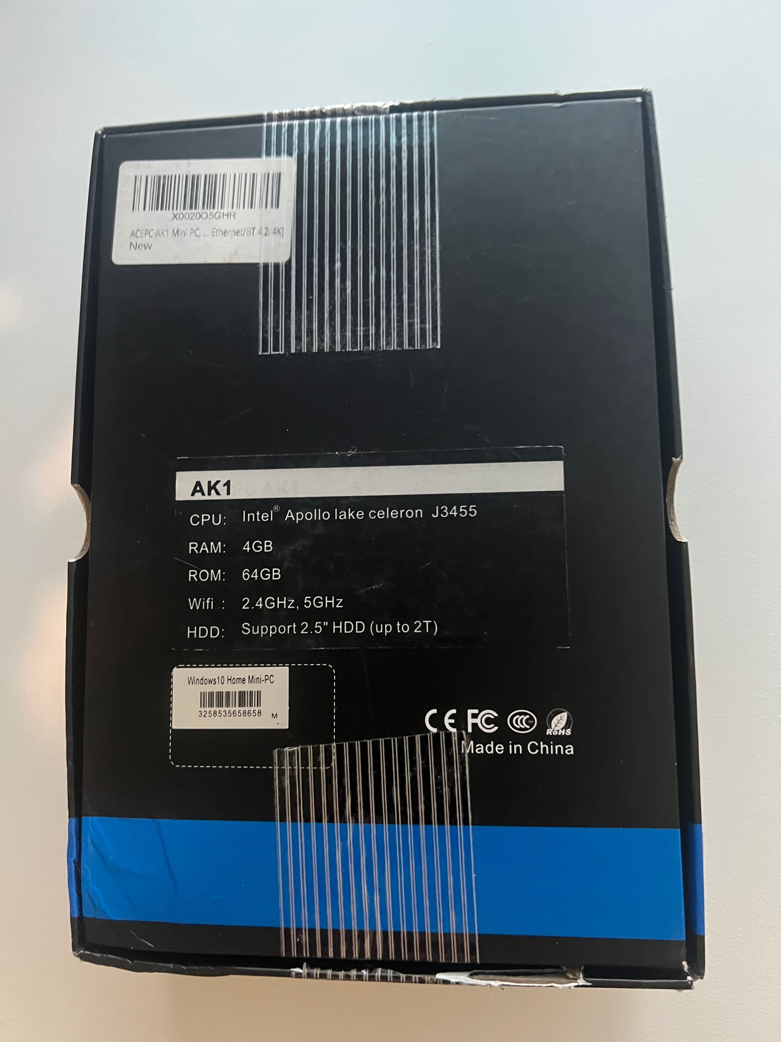 Komputer stacjonarny Mini ACEPC, Monitor Acer, klawiatura i myszka