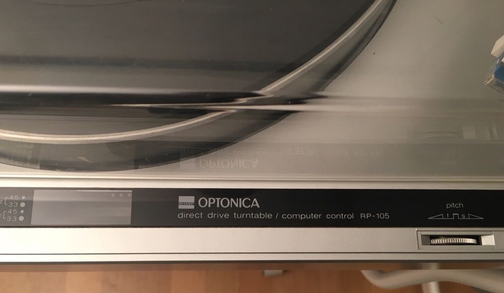 Optonica (SHARP) RP-105 - gira discos vintage automático