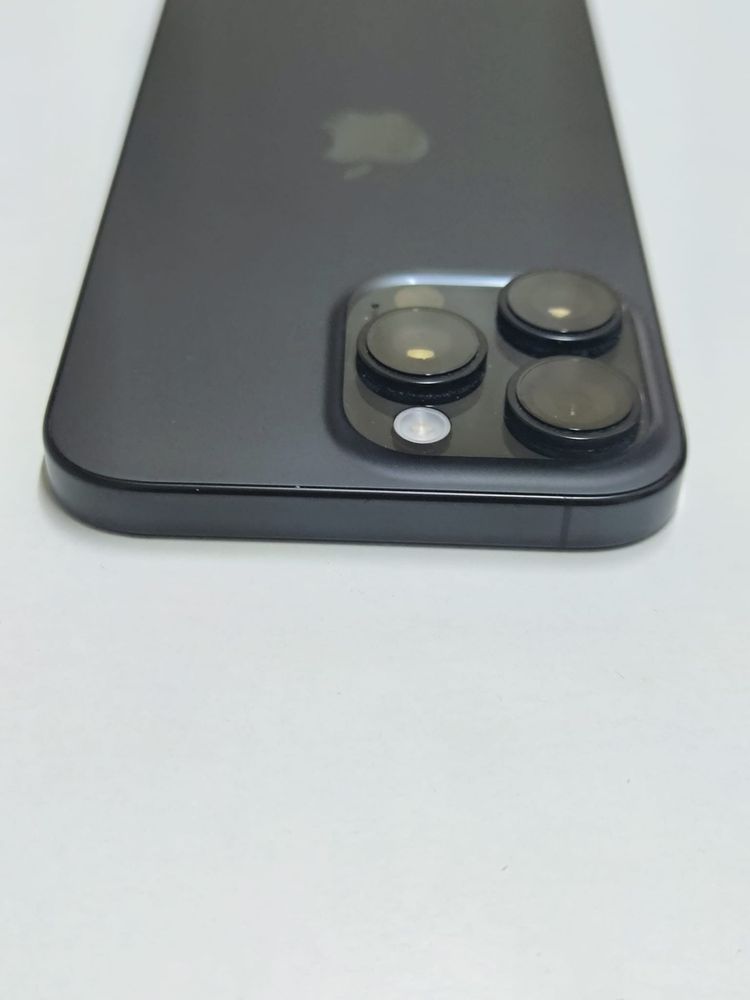 Iphone 16 pro max 256g c/factura e garantia