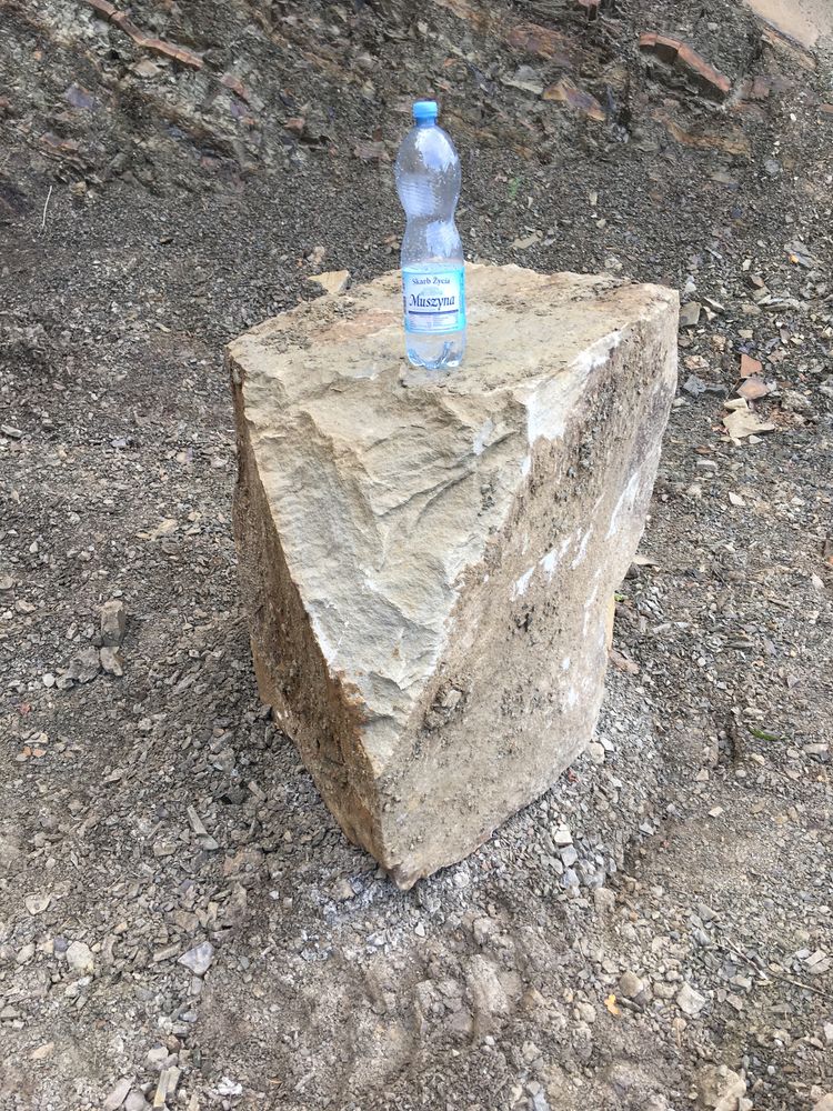Kamień płyty bloki piaskowiec