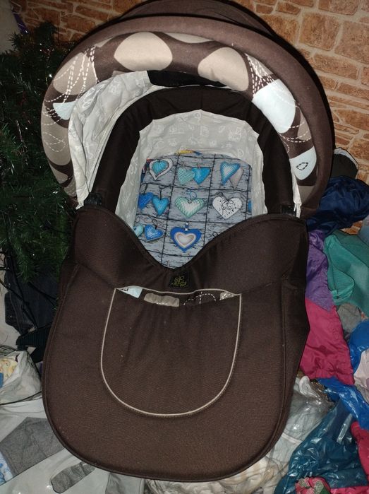 Wózek dziecięcy, gondola + fotelik i torba