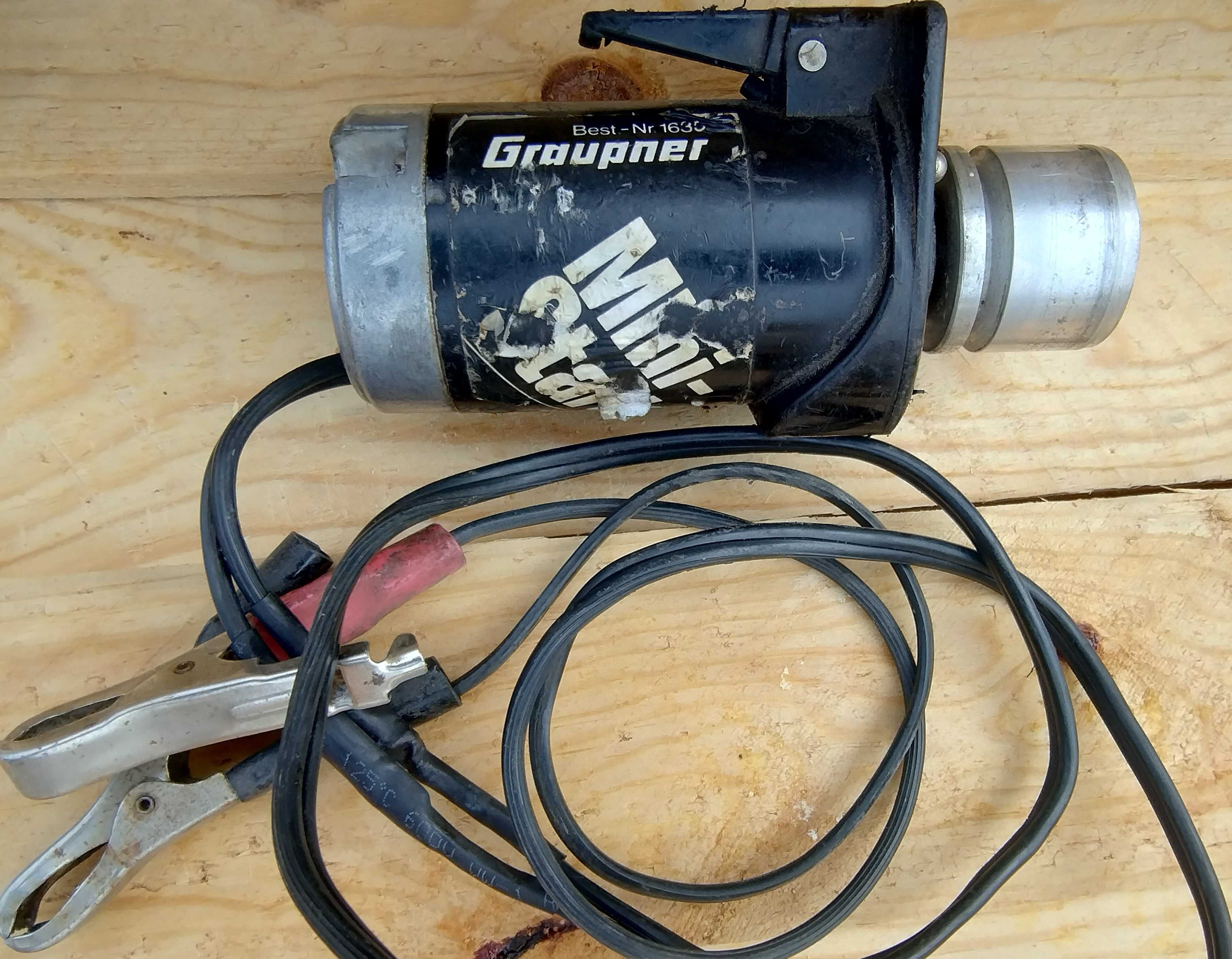 Silnik Graupner Mini-Starter 12 Volt Numer:1635