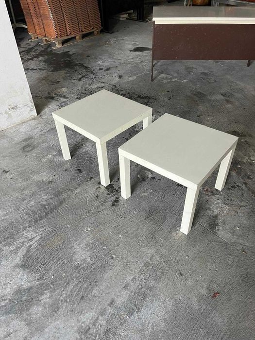 Mesas Pequenas Brancas