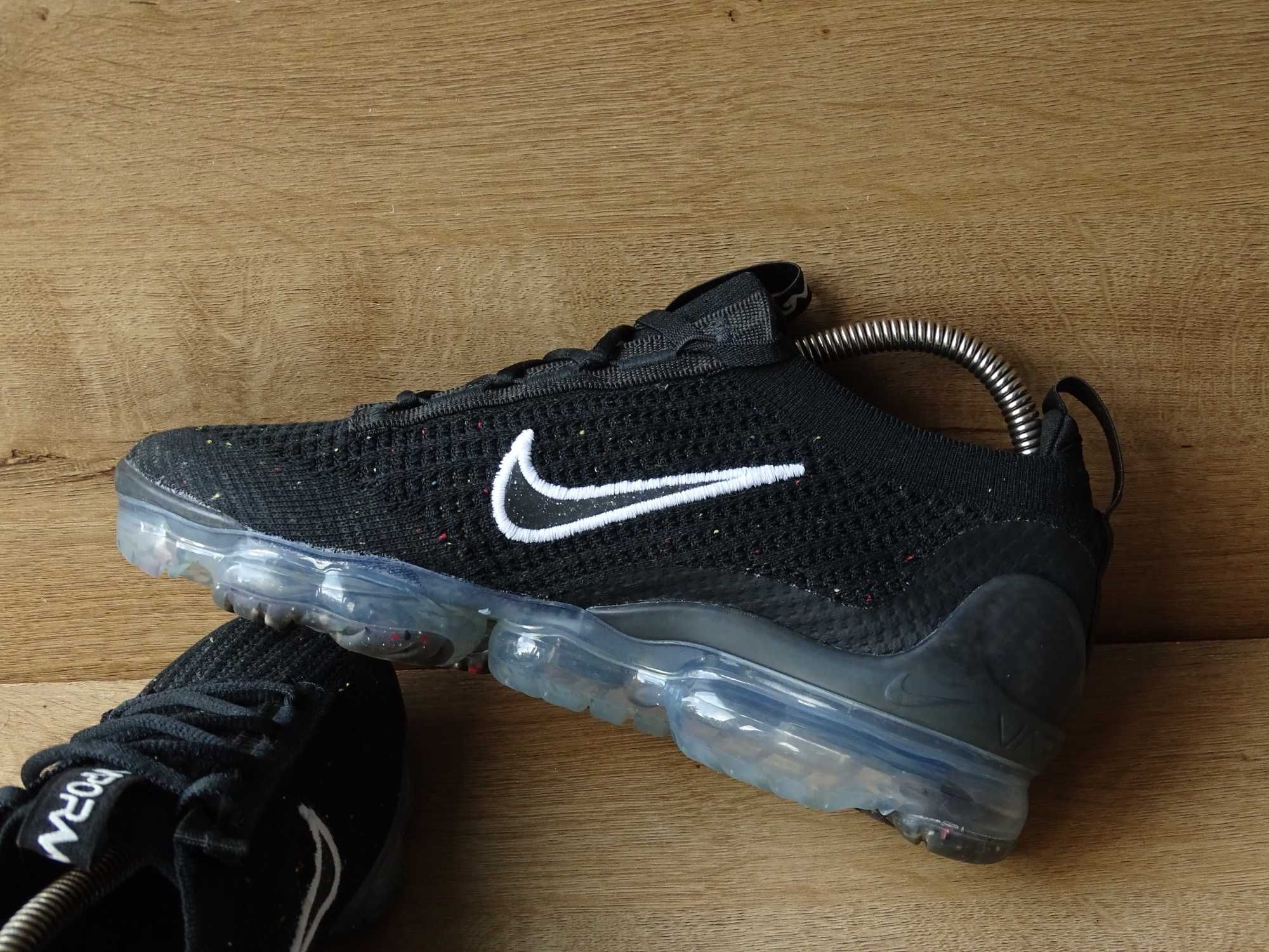 Кросівки Nike Air VaporMax 2021