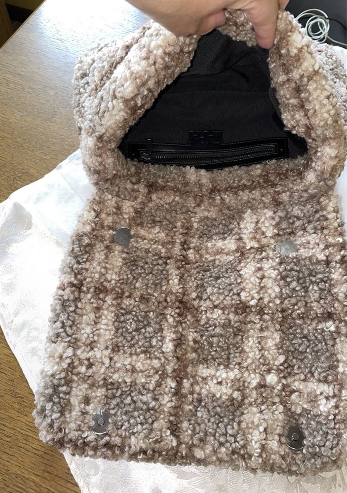 Torebka Zara lambwolaz futerka