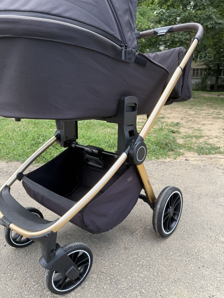 Коляска Carrello epica прогулочная, люлька 2в1