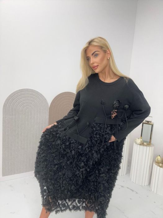 Sukienka Paparazzi Fashion czarna kwiaty rozmiar uni