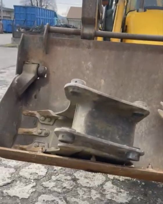 Ковш до екскаватора JCB 30 см