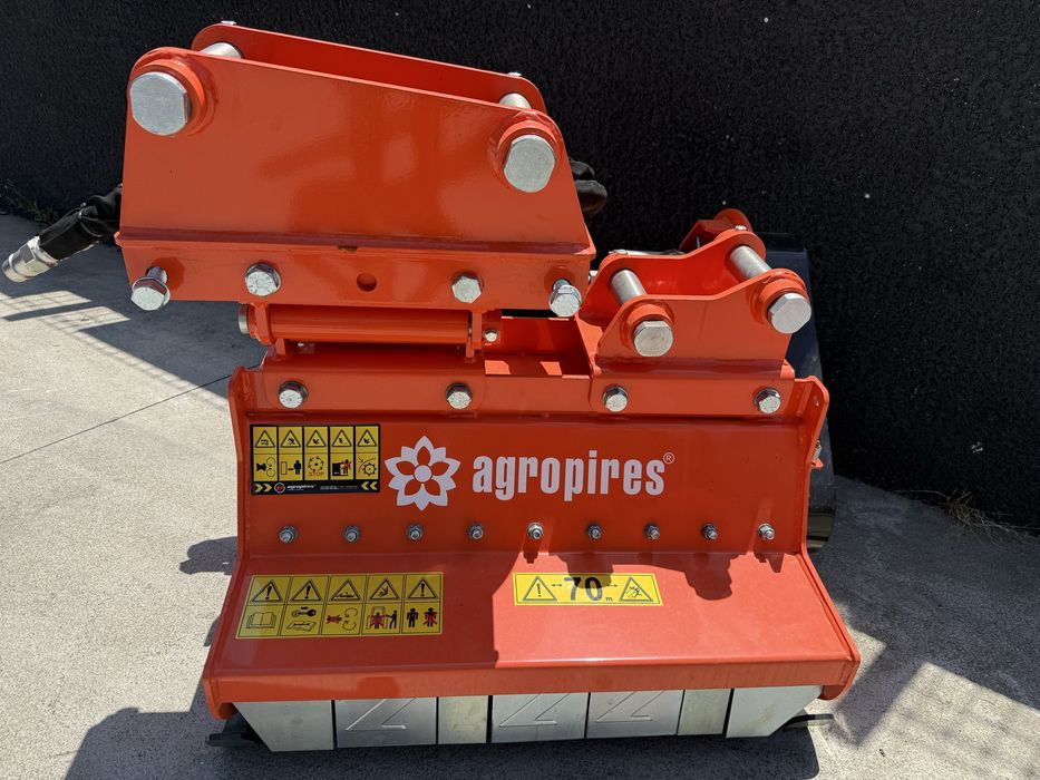 Triturador de martelos para retro escavadora