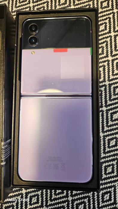 Samsung Galaxy Z FLIP4 5G 128MB - odnowiony, stan FABRYCZNY