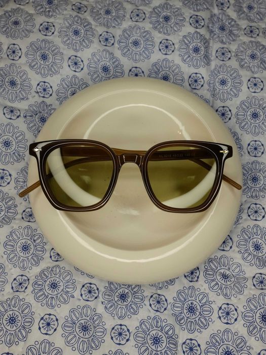 Стильні сонцезахисні окуляри asos