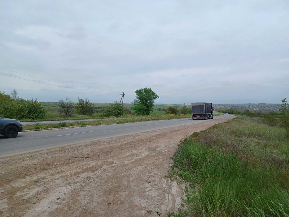 Ділянка з цільовим  призначенням вздовж траси М14  Одеса-Миколаїв