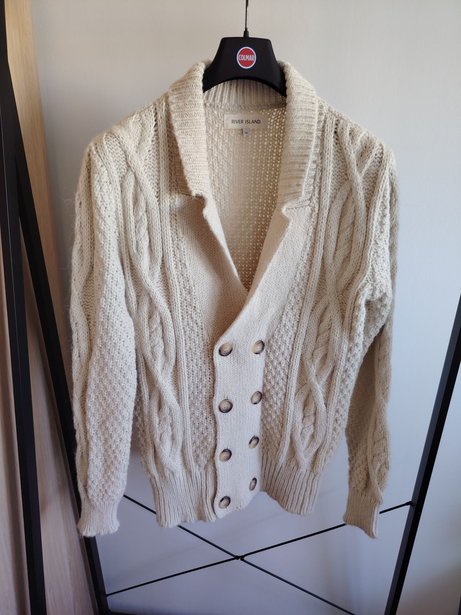 Nowy beżowy męski kardigan marki River Island M