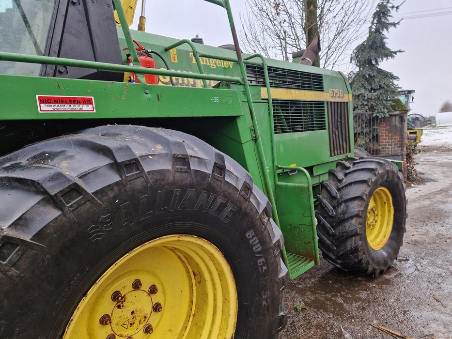 sieczkarnia john deere 6750 claas jaguar