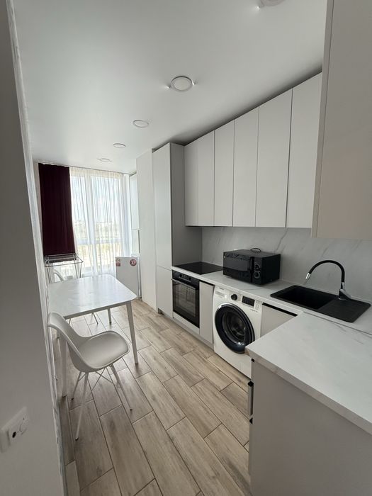 Стильна 1 к квартира в жк Благород!