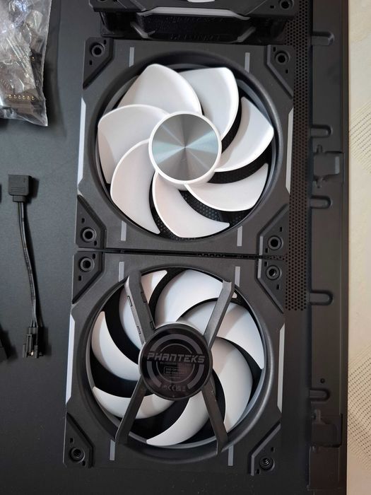 Componentes PC Phanteks