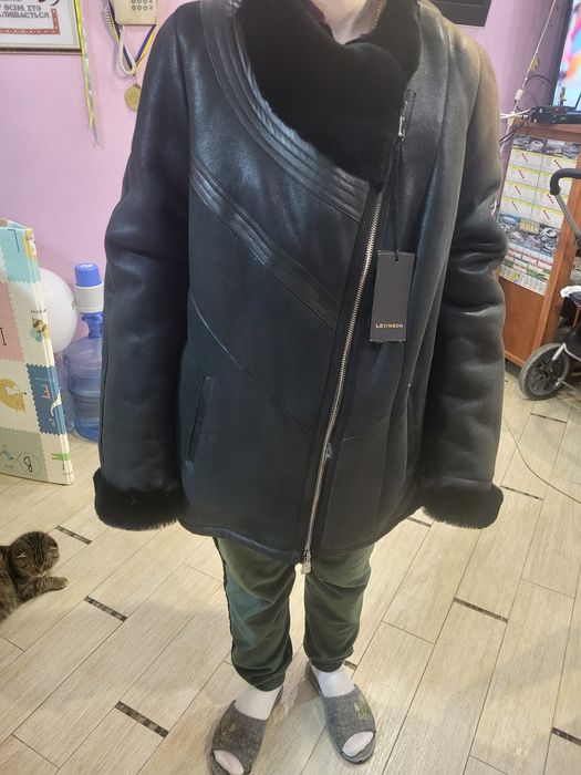 Одяг зимовий жіночий