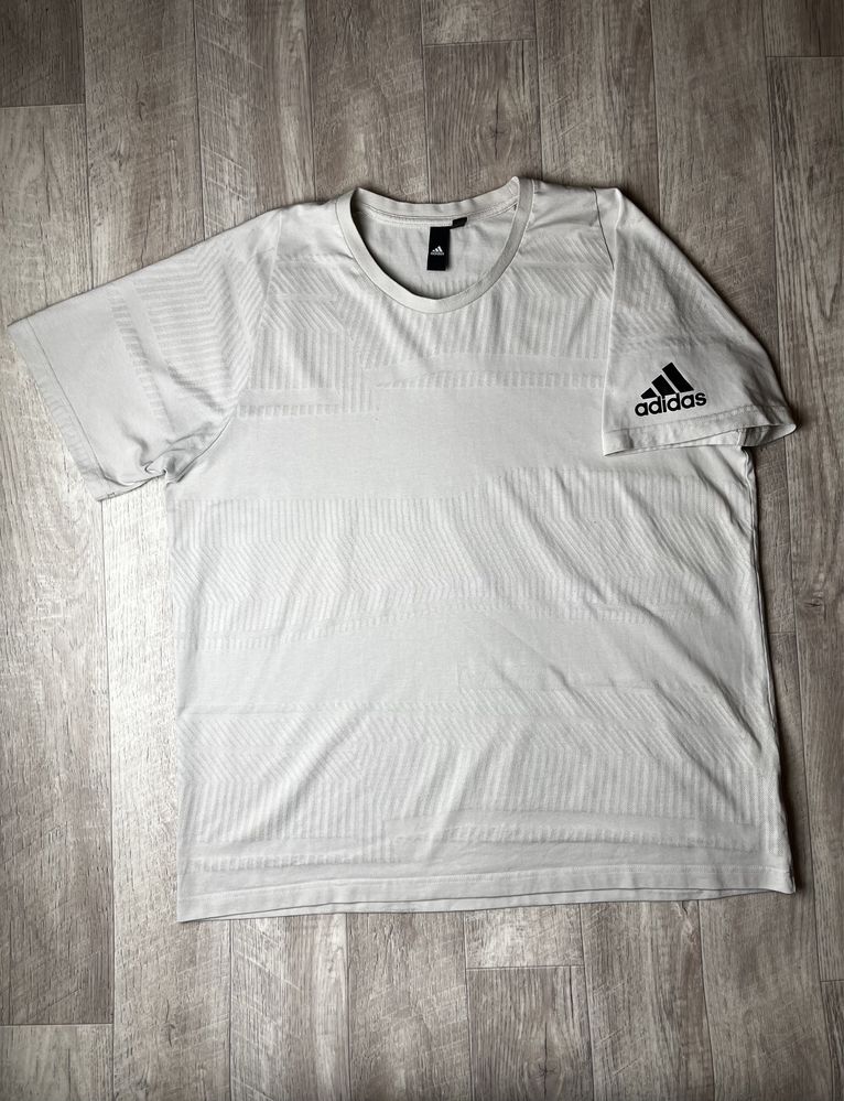 Футболка Adidas dri-fit,размер XL,оригинал,спортивная,беговая,run