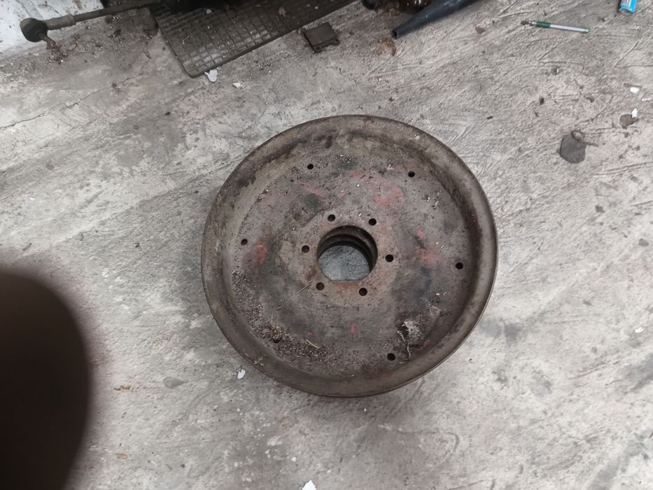 Wałek do krajzegi piły zaczep automatyczny felgi 16 cali skrecane