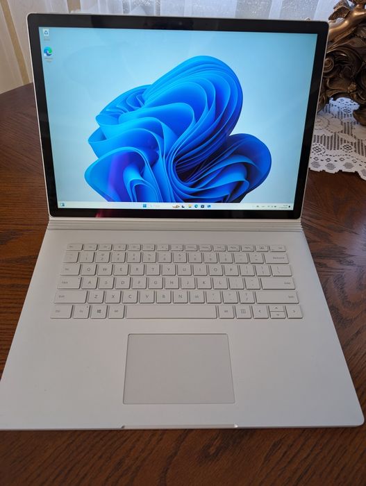 Microsoft Surface Book 3 i7-1065G7 32Gb 2Tb 4K 15" GTX 1660 Ti 6Gb