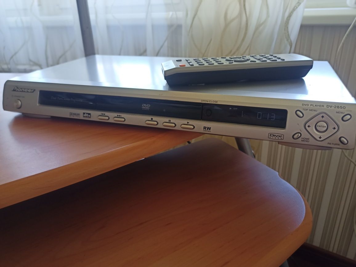 Pioneer DV-2850 DVD плеер