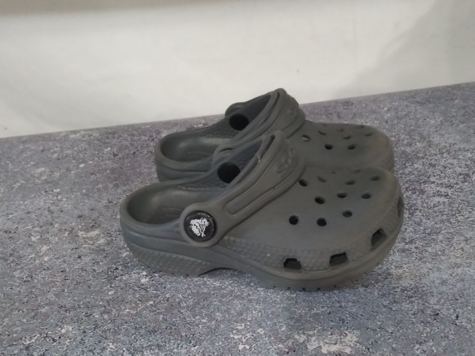Дитячі крокси Iconic Crocs Comfort C 6 (оригінал)