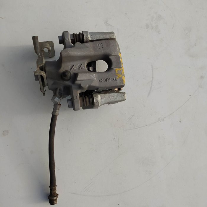 27 тыс.км суппорт Toyota Corolla 150