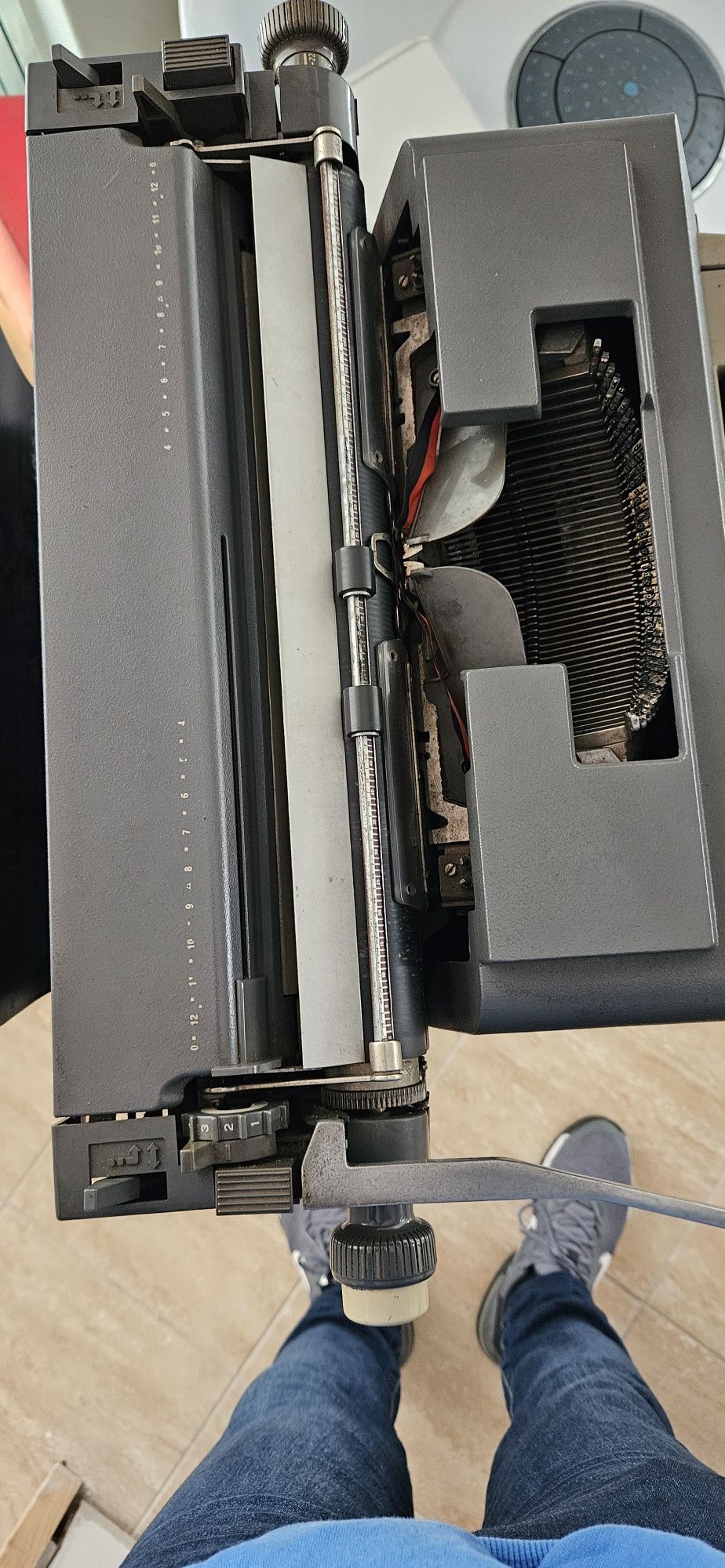 Olivetti line 98