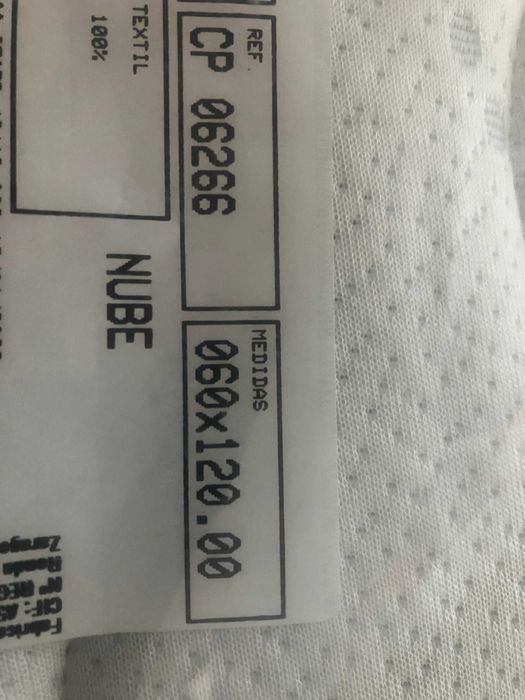 Colchão de berço ergonómico em espuma viscoelástica - Pikolin