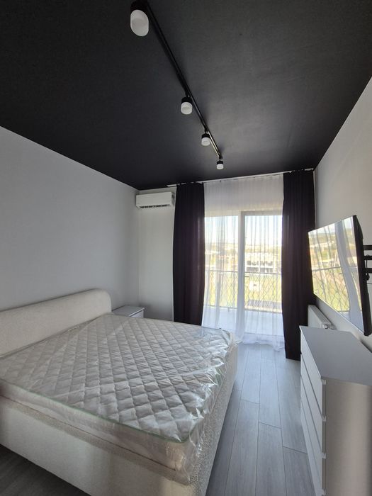 Продається простора кв-ра з ремонтом у ЖК САДОВИЙ