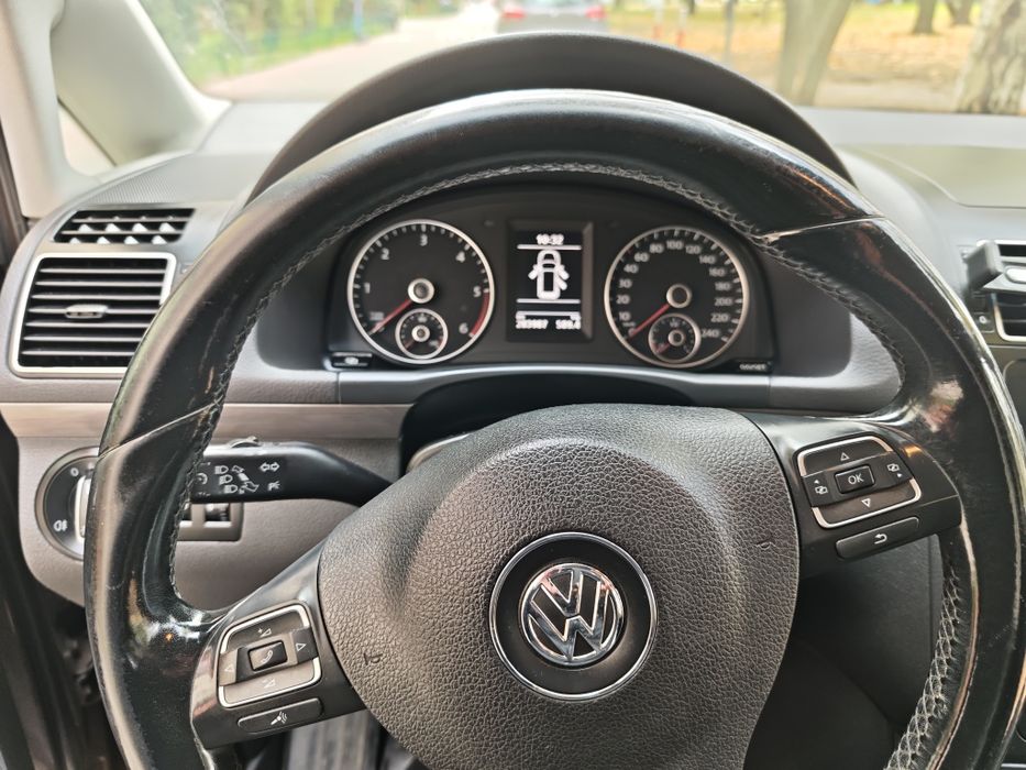 Sprzedam VW Touran, 1.6TDI, automat, 7os.