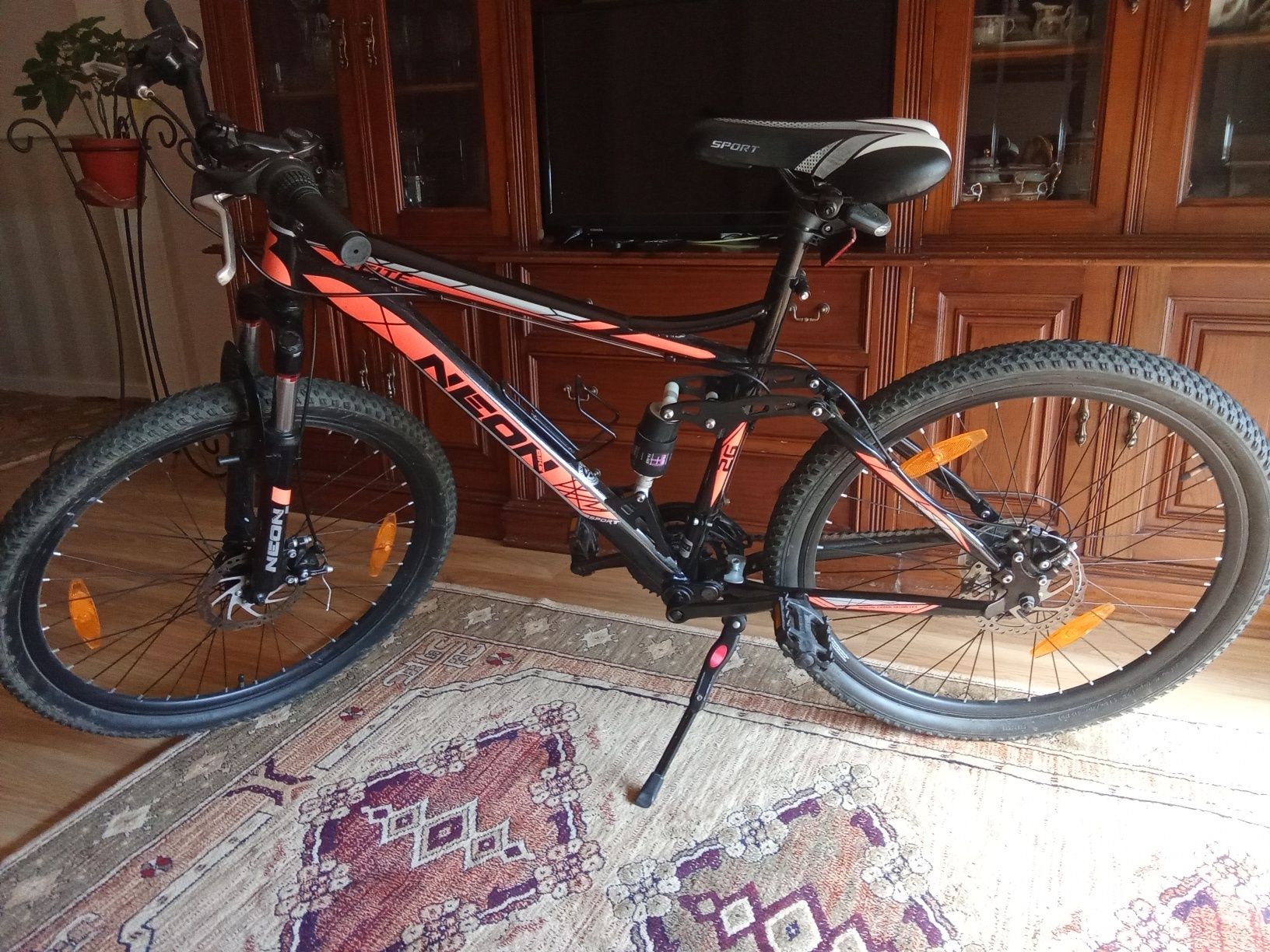 Vendo becicleta COMPLETA e com acessórios